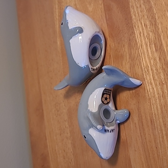 VINTAGE CAPILANO VANCOUVER Ceramic Whale Salt and Pepper Shakers, Japan - Picture 5 of 13